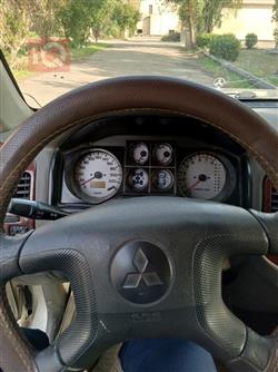 ميتسوبيشي باجيرو